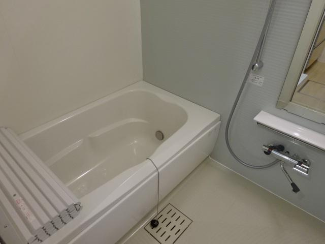 アメイジング　コートの浴室|バス