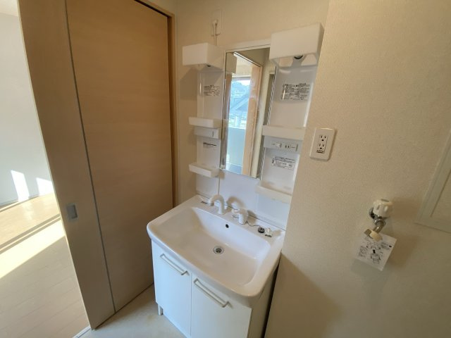 フィオーレ西庄Ｂの洗面所