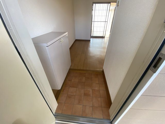 グリーンハイツ三木の玄関