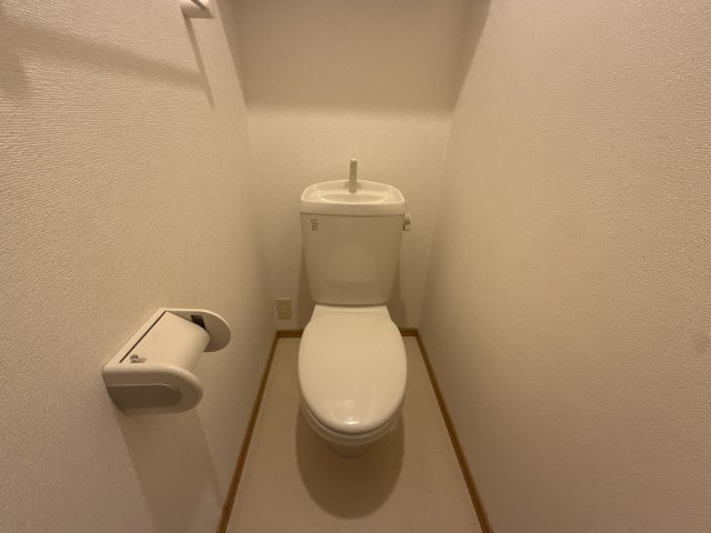 ブルーメ野里Ｃの浴室