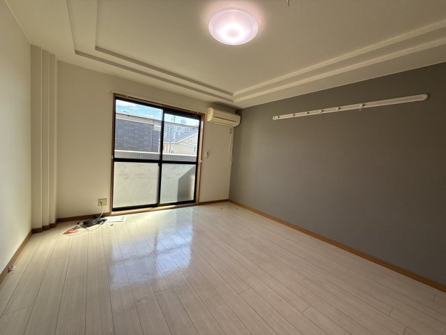 プリムローズの内装|洋室