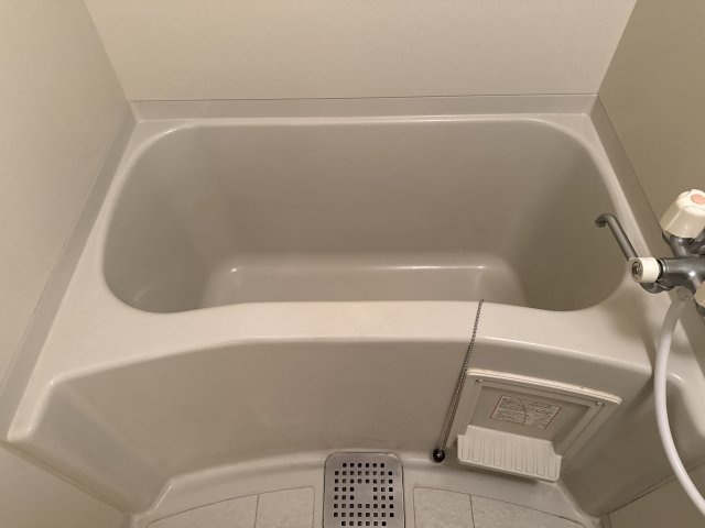 プリムローズのキッチン|背面にもレンジ台など置けます