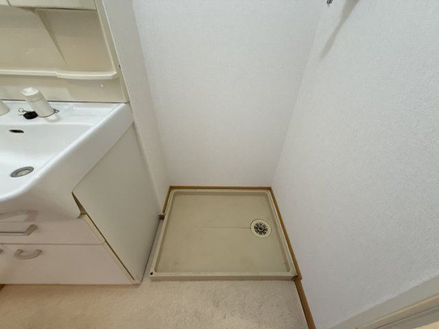 エーデル緑ヶ丘Ｃの周辺|ラ・ムーまで2400m