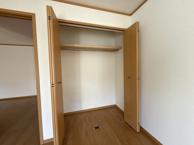 エーデル緑ヶ丘Ｃの収納