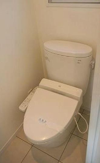 ラティエラ文京音羽のトイレ|バス・トイレ別　温水洗浄便座