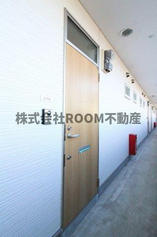 Carino　naoの玄関|毎日通る玄関はこちらです