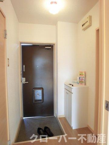 エルディム円座の玄関