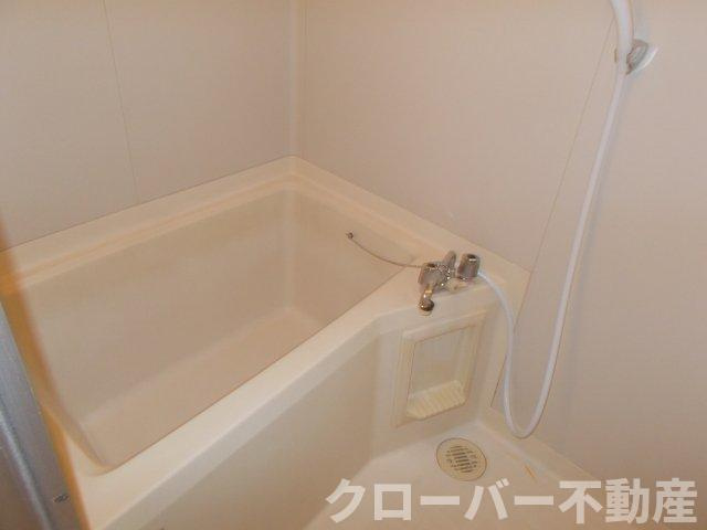 エルディム円座の浴室