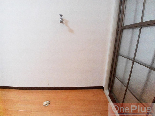 フレグランス六甲道の居間・リビング|洗濯機置場