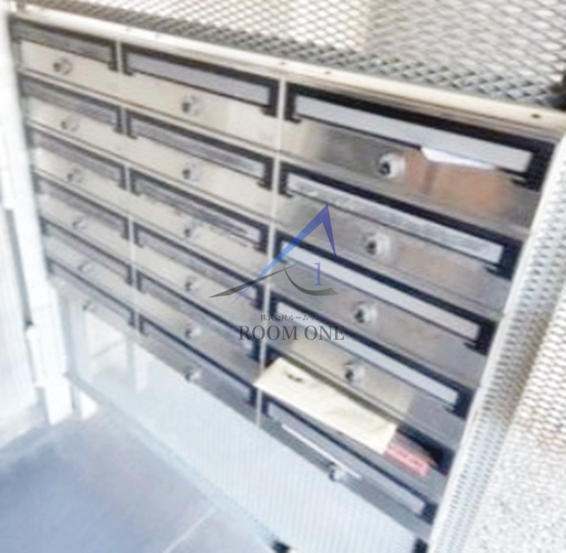 ＬＵＭＩＥＲＥ南品川Ａのその他共用部分|集合ポストです。