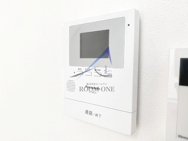 池上コーポのセキュリティ|モニター付きインターホンです。