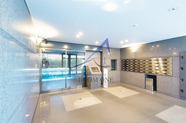 ルーブル溝の口参番館のその他共用部分|ロビーです。