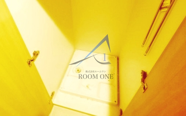 ルーブル溝の口参番館の設備|洗濯機置き場です。