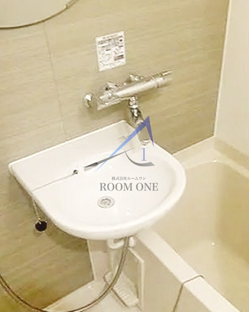 ルーブル溝の口参番館の洗面所|洗面台です。