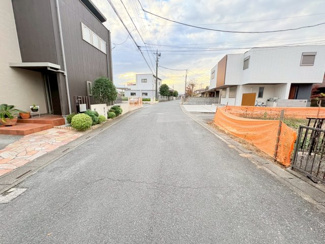 【前面道路含む現地写真】 | 坂戸市南町　建築条件なし売地　東武東上線『坂戸駅』徒歩7分　【浅羽野小学区】