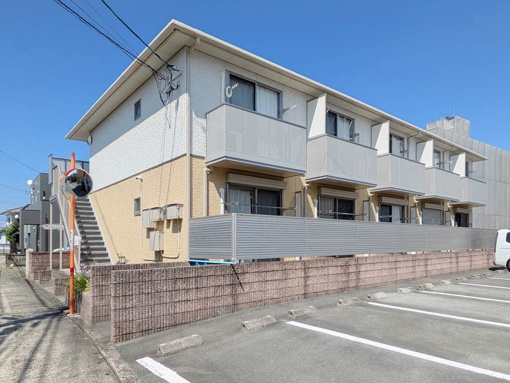 熊本市南区南高江１丁目のアパート