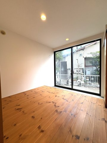 WORK & LIFE HOUSE – 自宅兼アトリエにもなる、片瀬3丁目デザイナーズ邸 –の洋室