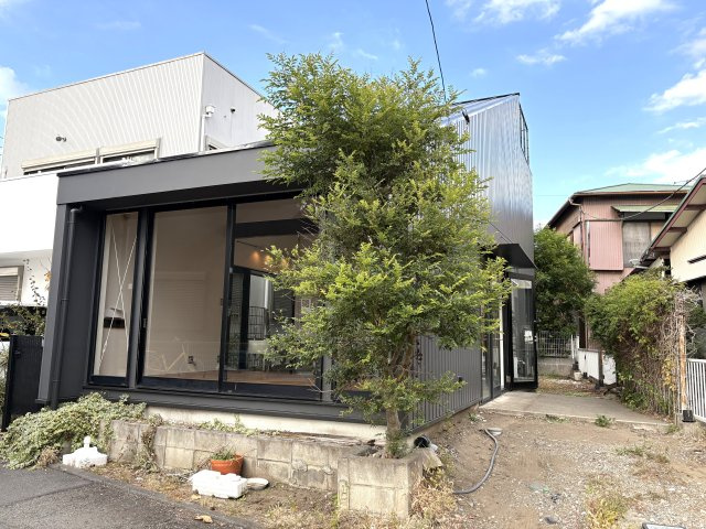 WORK & LIFE HOUSE – 自宅兼アトリエにもなる、片瀬3丁目デザイナーズ邸 –の外観