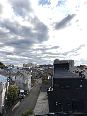 WORK & LIFE HOUSE – 自宅兼アトリエにもなる、片瀬3丁目デザイナーズ邸 –の展望