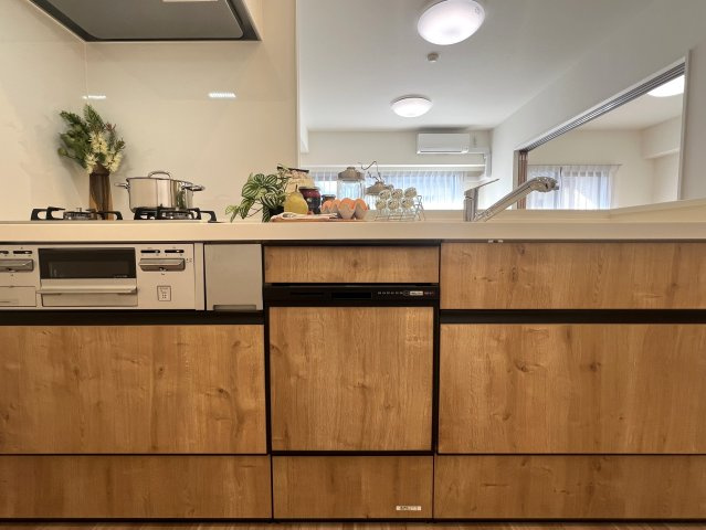 new feather 新羽駅が最寄り！【クリオ綱島十番館】のキッチン|キッチンでお料理をお楽しみください
