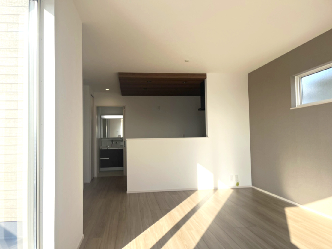 明石市朝霧南町　新築の前面道路含む現地写真|前面道路含む現地写真です（2025.11　撮影）