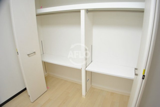 【収納】 | アーデンタワー本町イースト | アーデンタワー本町イースト　クローゼット