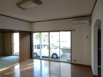 【居間・リビング】 | 山口邸（関下）