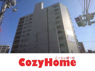 【外観】 | 東淀川区の中心にある分譲マンションです。