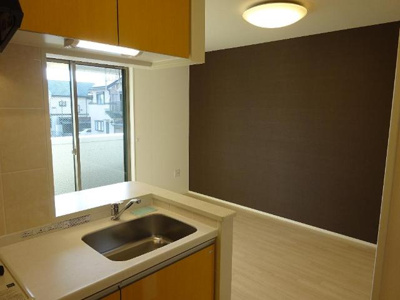 【内装】 | レジーナ | 室内