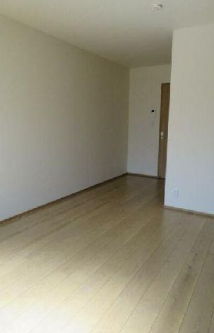 ベスト川口の居間・リビング|別号室のイメージ写真です。