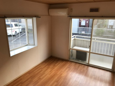 【内装】 | メルベーユB