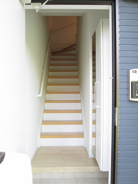 エトワール・ヌーヴェルの玄関|玄関