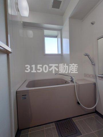 メゾンαの浴室