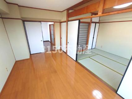 メゾンαの内装