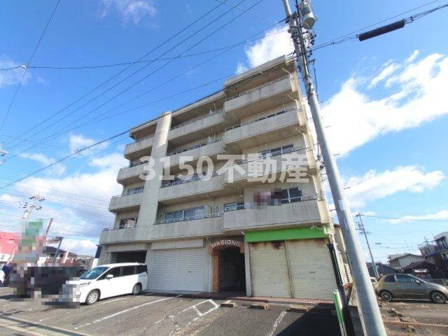 メゾンαの外観