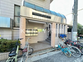 【エントランス】 | 建物の内部です