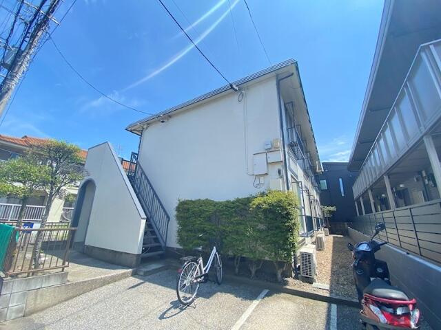 浦安市海楽1丁目のアパートの画像