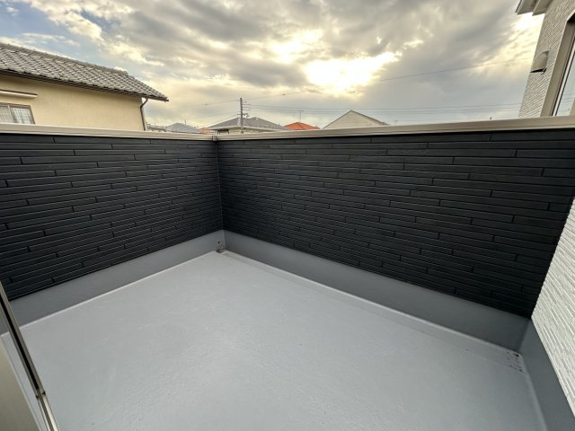 神戸市西区桜が丘西町３丁目新築戸建のバルコニー