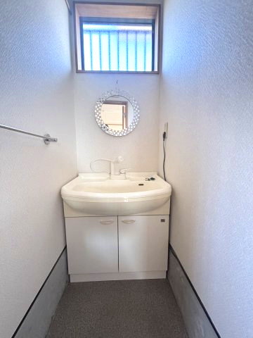 【独立洗面台】の画像