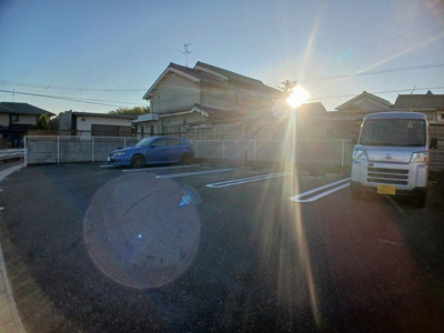 【駐車場】 | メゾン・ド・弦月