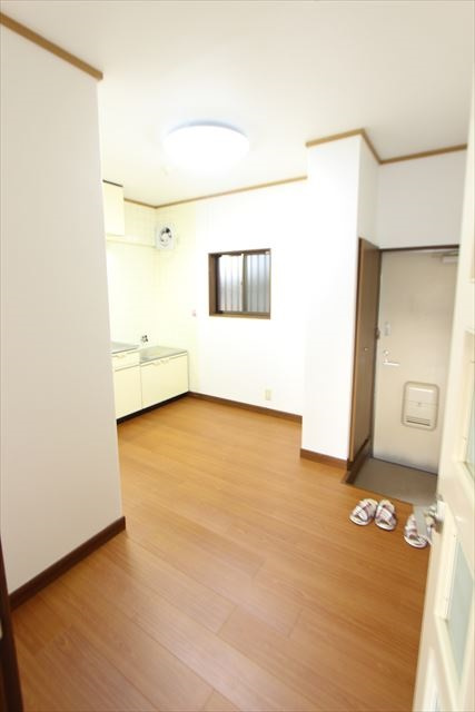 ルミエール学園町の居間・リビング