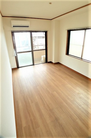 ドルフみずほ台の居間・リビング