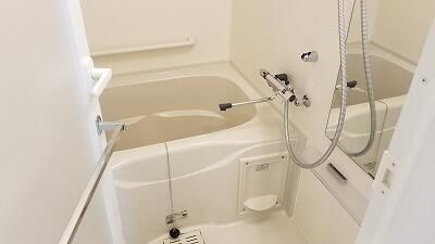 クレイシア入谷の浴室