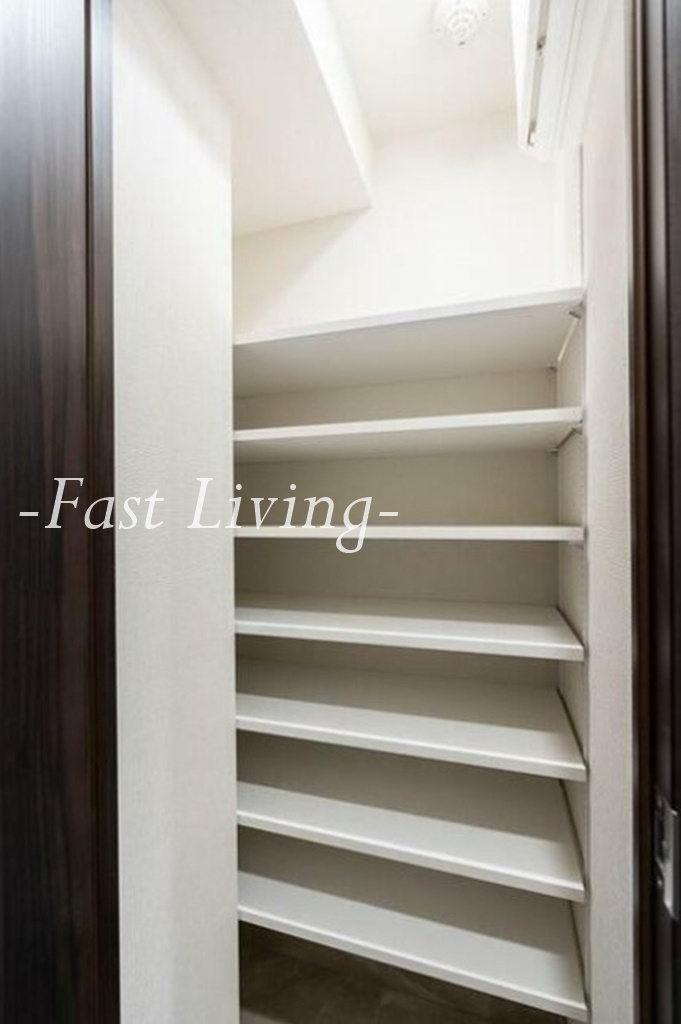 市谷台町坂フロントの設備