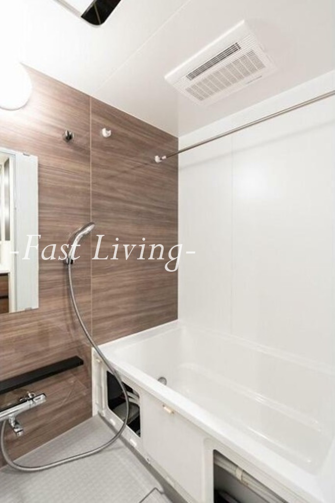 市谷台町坂フロントの浴室