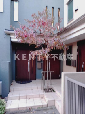 【外観】 | 上大崎2丁目テラスハウス | 外はこのようになっています