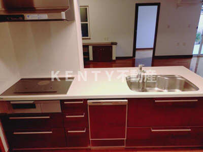 【キッチン】 | 上大崎2丁目テラスハウス | 使いやすいキッチンです