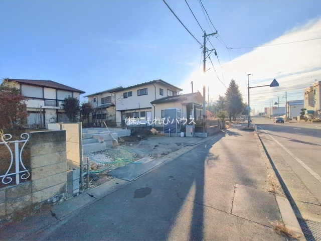 桶川市坂田　10期　　新築一戸建て　グラファーレ　01の前面道路含む現地写真|撮影：'26/01/05