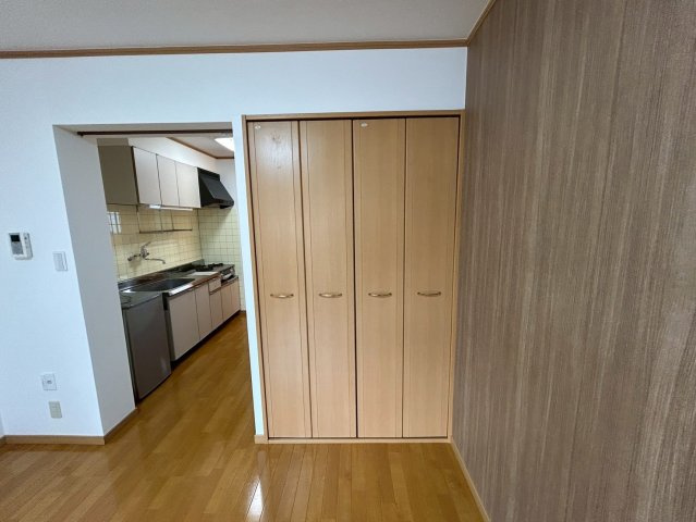 ジョイ・ジュネス 1B号室の内装