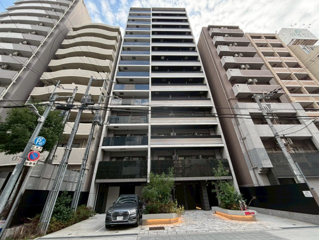 S-RESIDENCE堺筋本町Deuxの外観